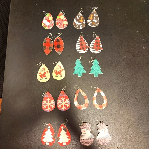 Festive Holiday Earrings Set 10 Pairs - Picture 1 of 4